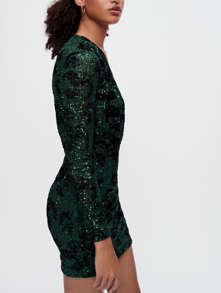 Robe entièrement brodée de sequins