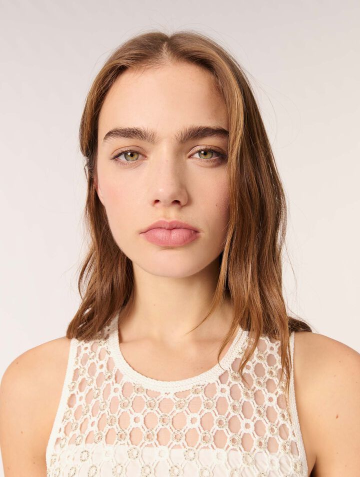 Robe longue en crochet avec perles