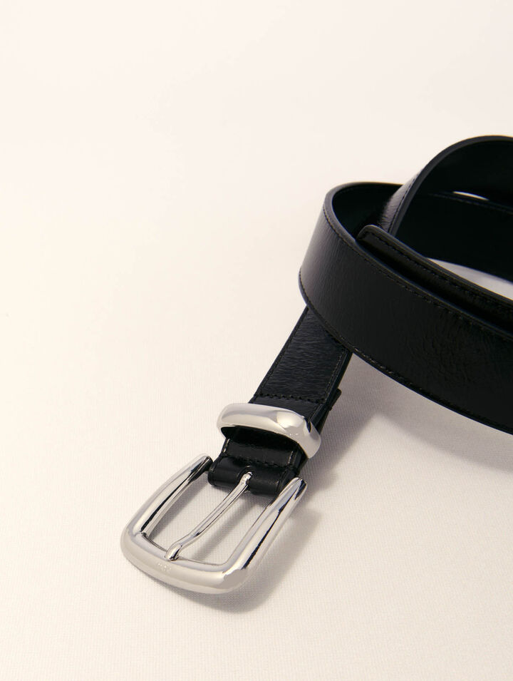 Ceinture en cuir et boucle carrée
