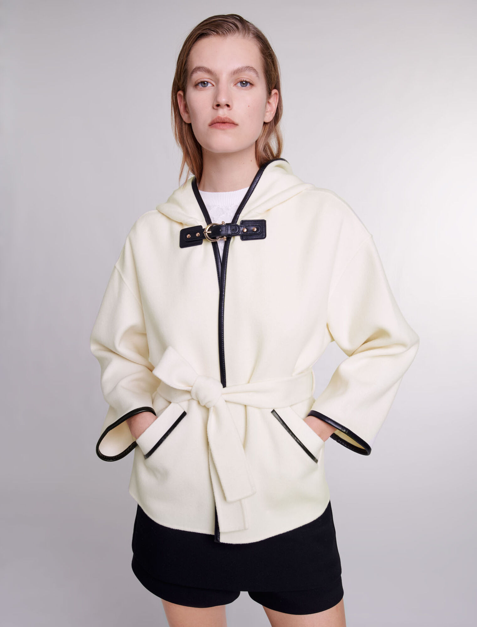 Manteau effet cape en laine