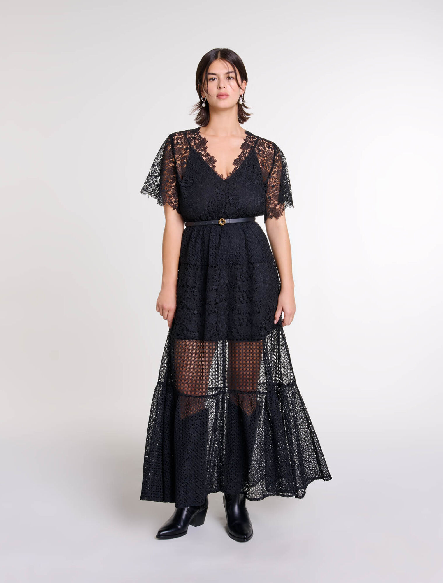 Robe longue en dentelle