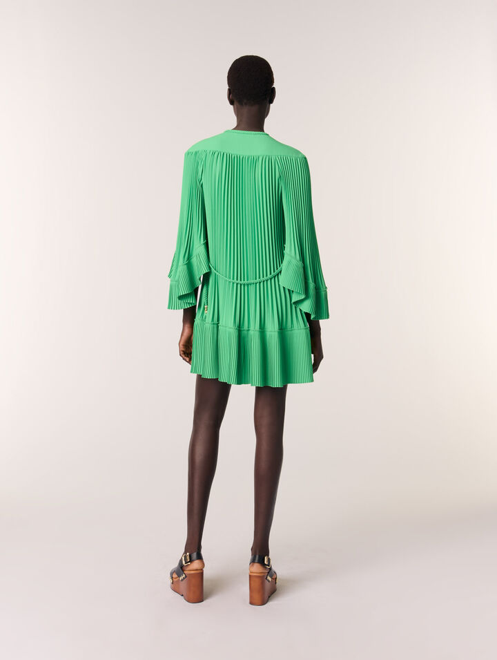 Robe courte plissée