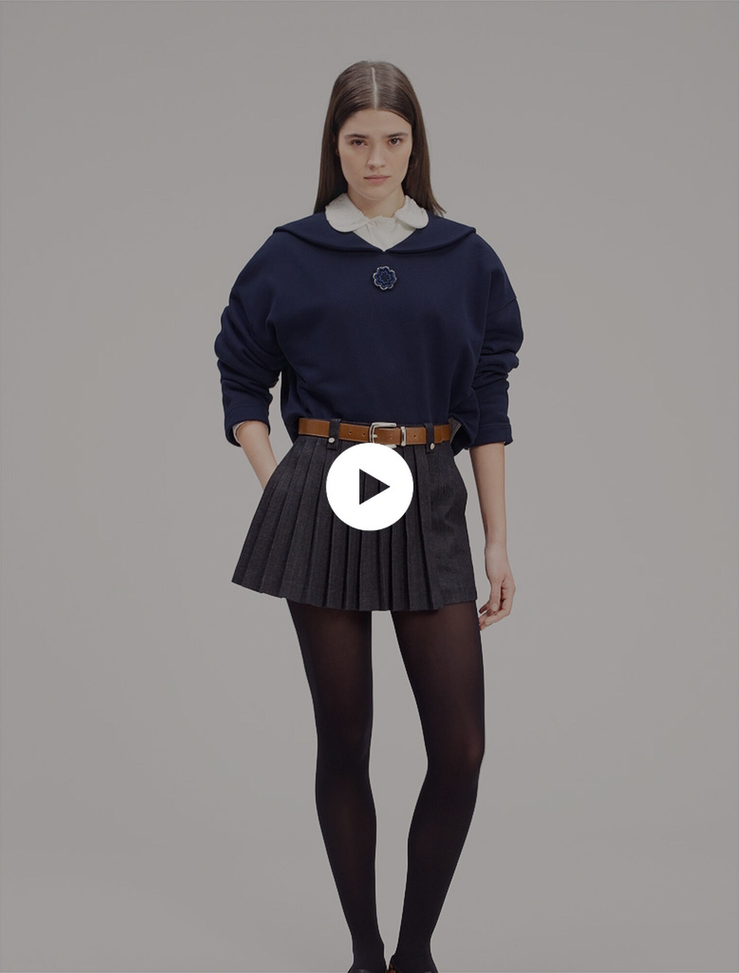 Sweatshirt court avec broderie