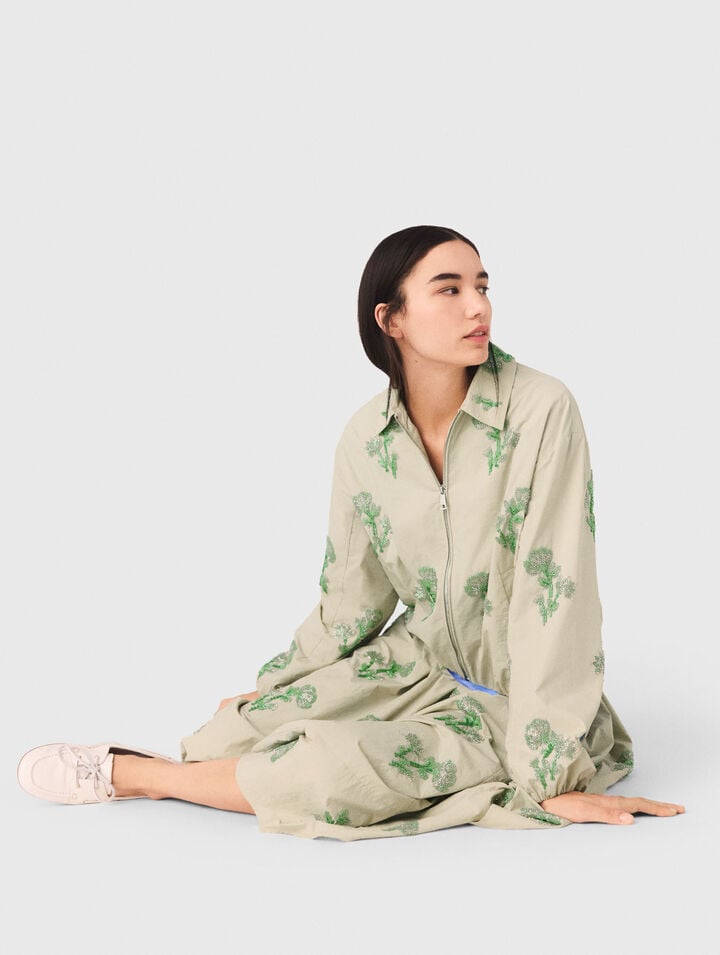 Bomber en mati&egrave;re technique brod&eacute;