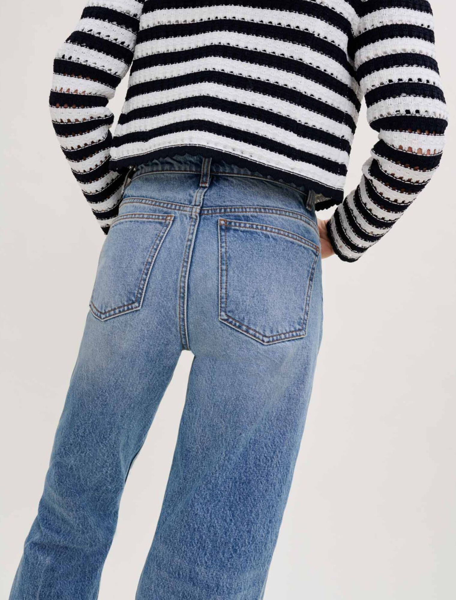 Jean loose déchiré