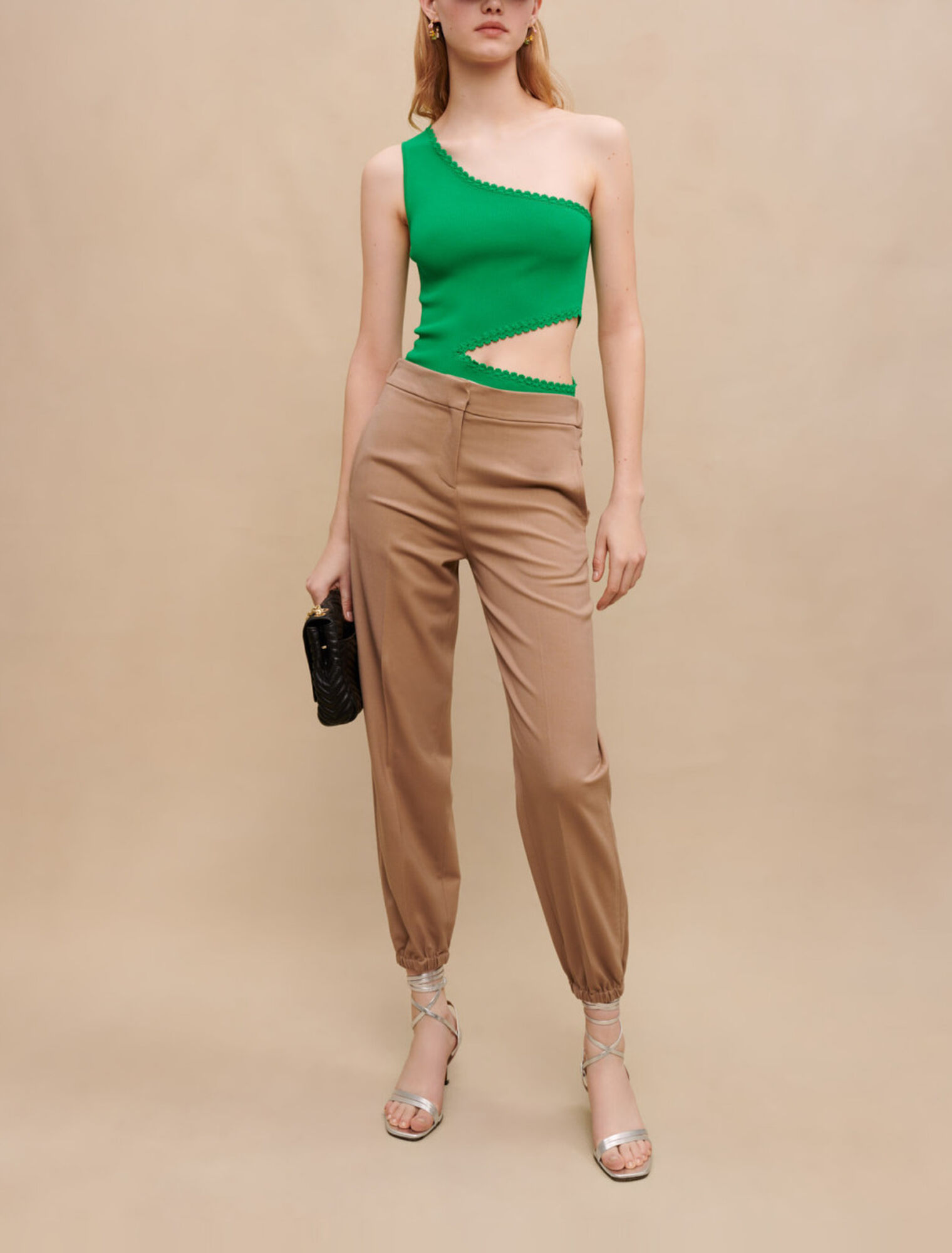Pantalon resserré aux chevilles