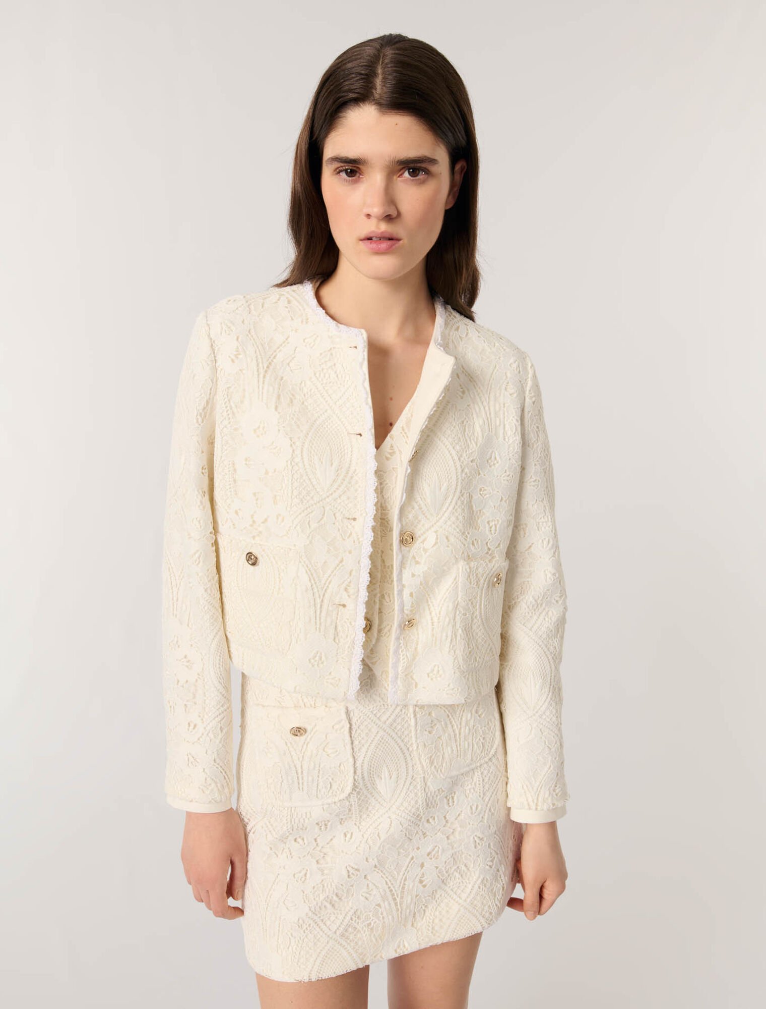 Veste courte en guipure