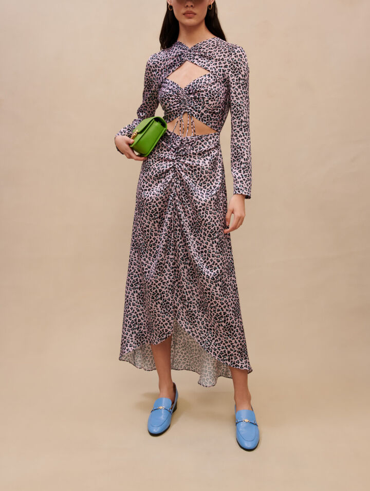 Robe longue satinée et ajourée
