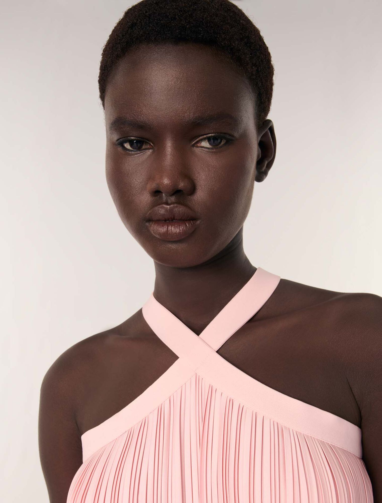 Robe longue plissée