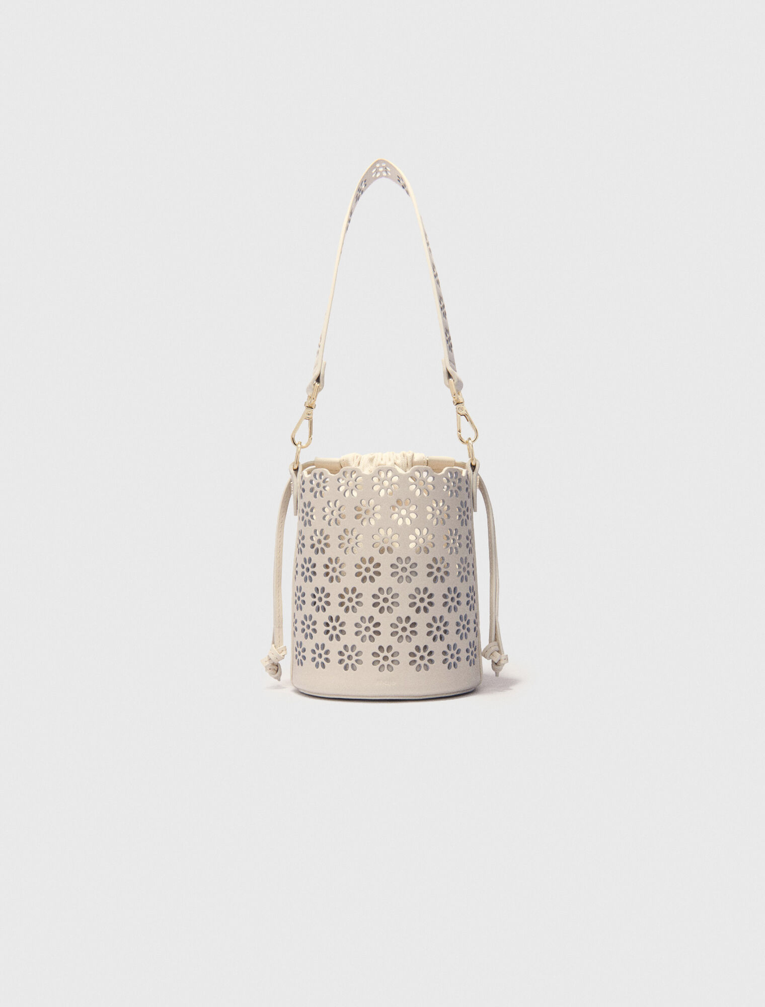 Sac seau en cuir perforé