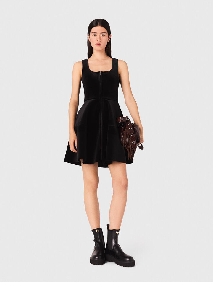 Robe courte patineuse en velours