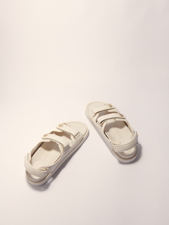 Sandales plates en cuir