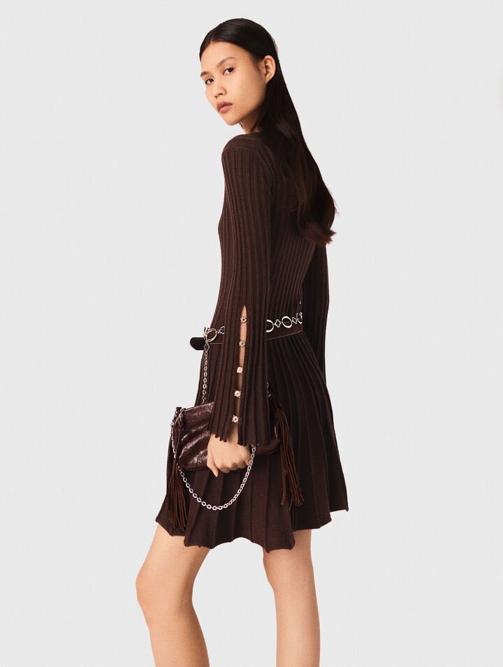 Robe courte patineuse à col montant