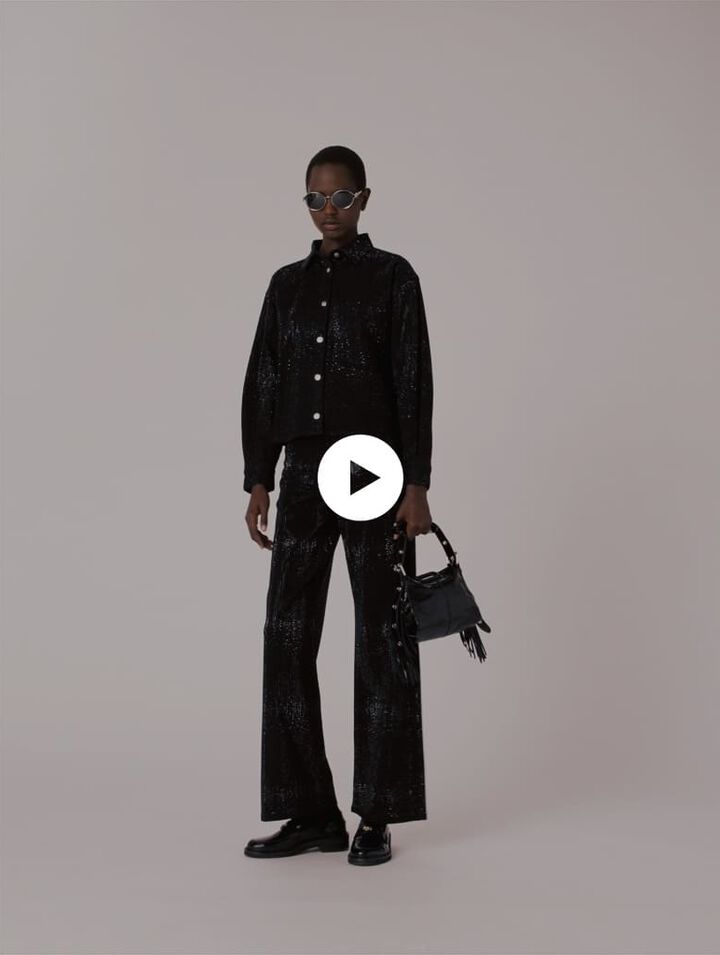 Chemise en denim strass&eacute;e