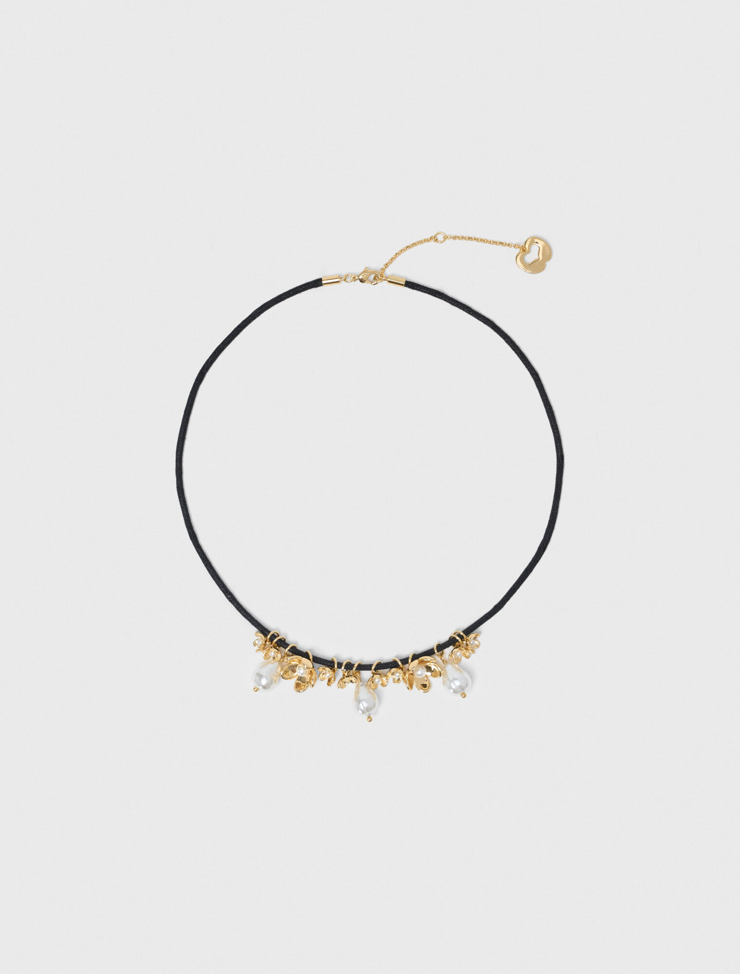 Collier cordon &agrave; d&eacute;tails fleurs