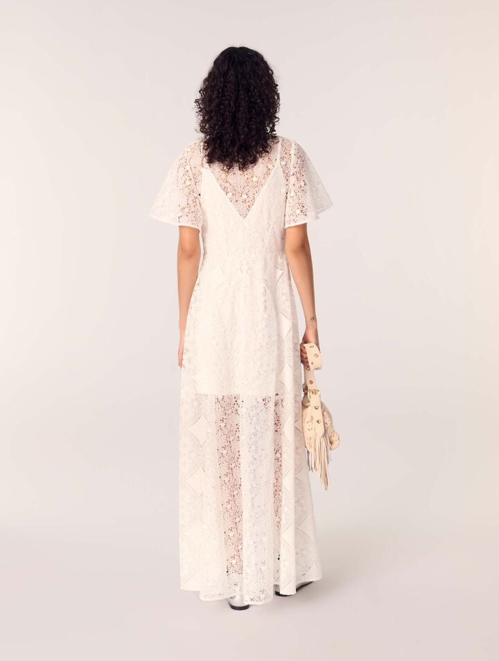 Robe longue en guipure à fleurs