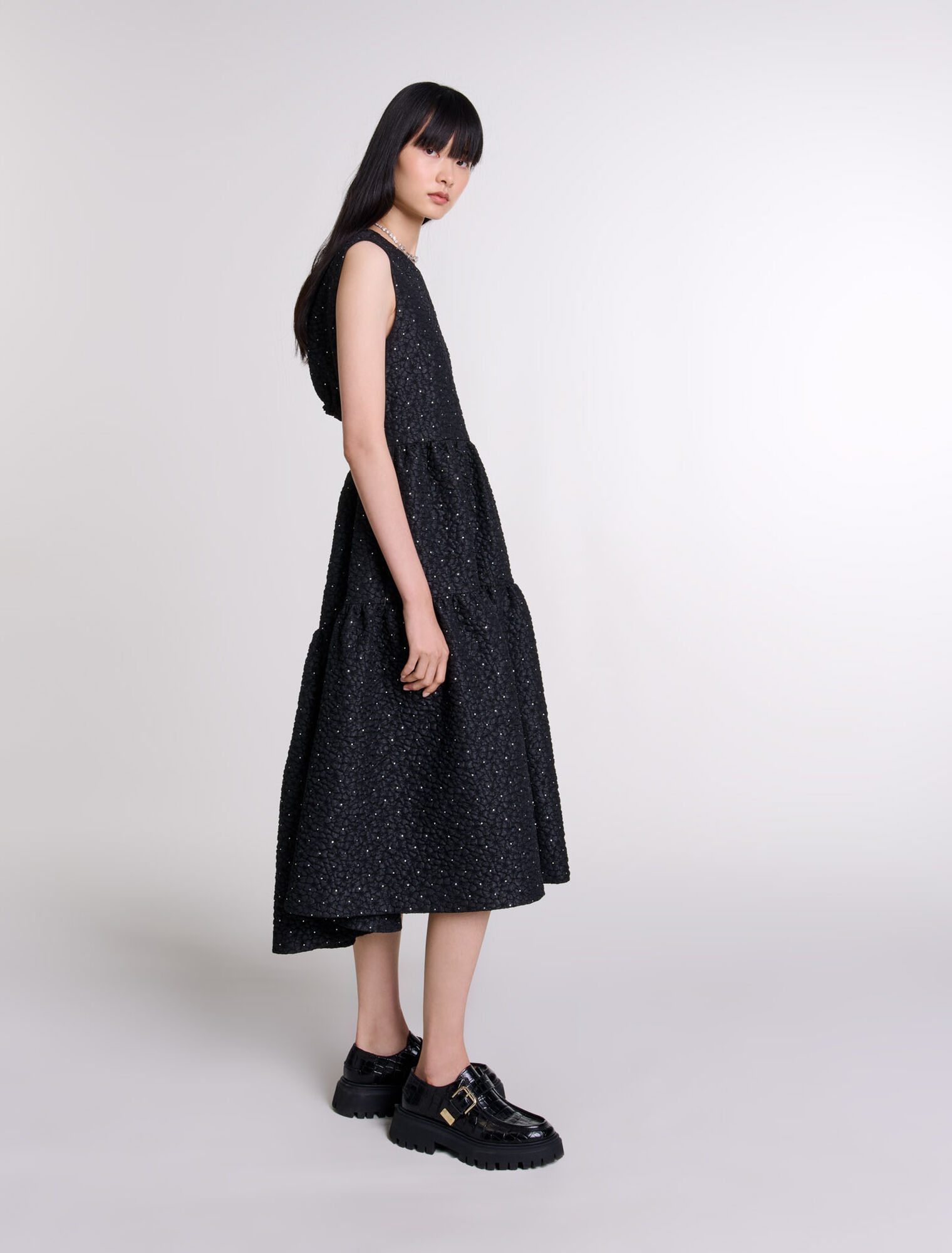 Robe longue strassée