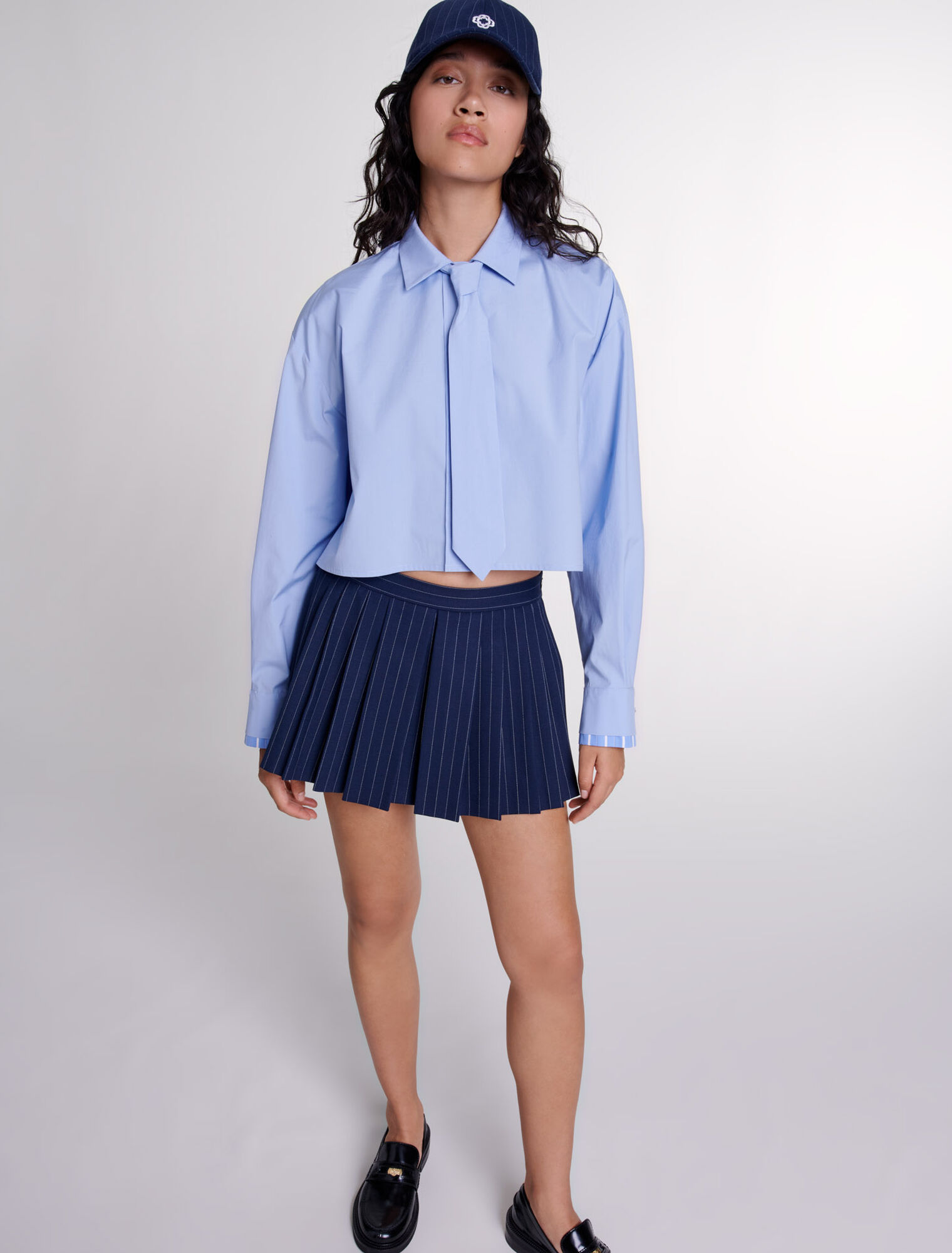 Chemise avec cravate amovible