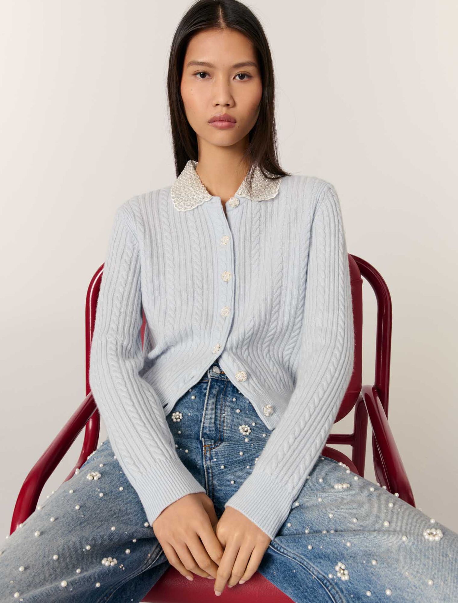 Cardigan à col bijoux amovible