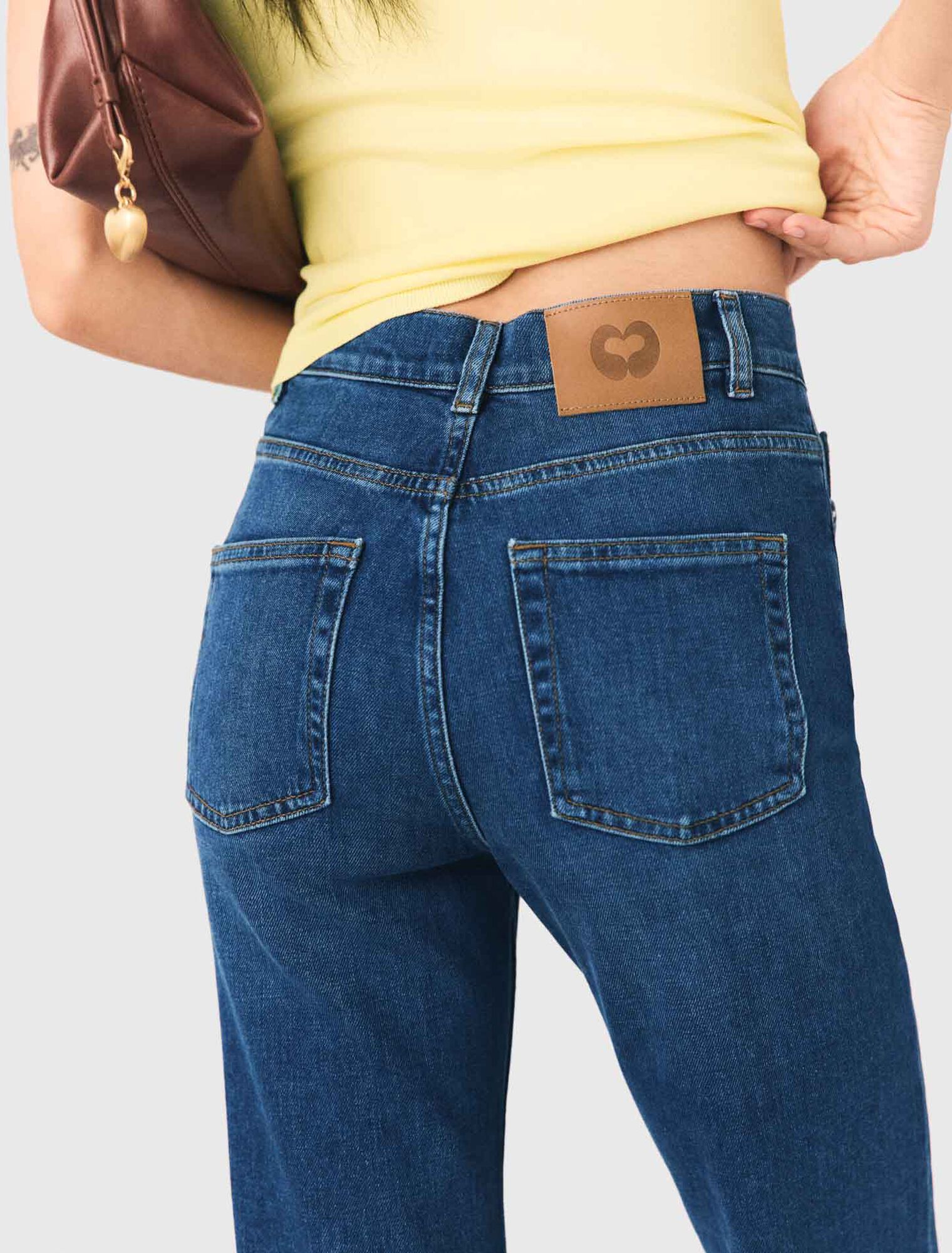 Jean bootcut avec perles