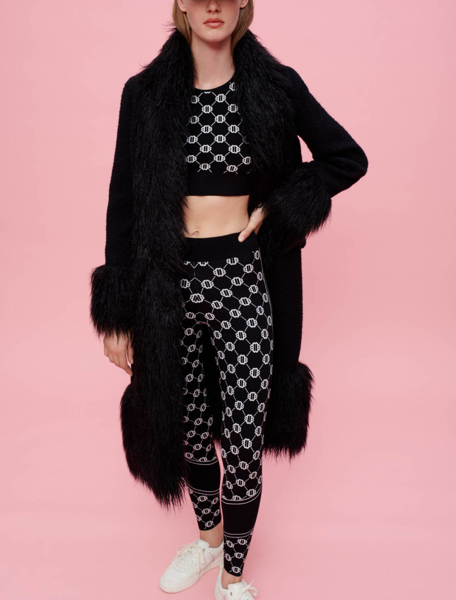 Manteau à contrastes en fausse fourrure