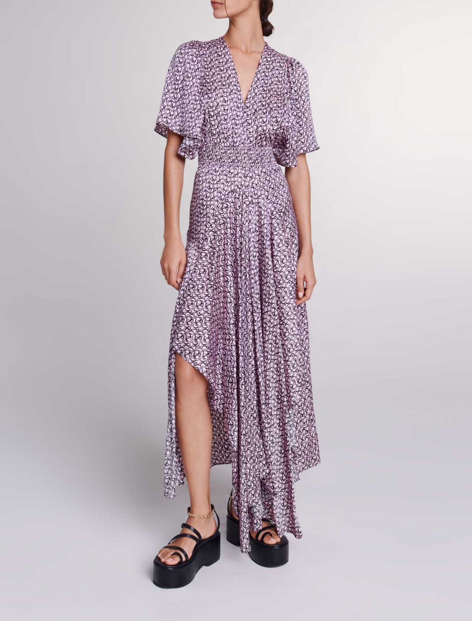 Robe longue satinée imprimée