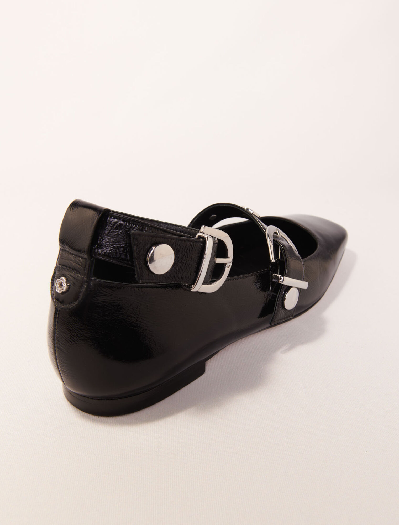Babies en cuir et studs