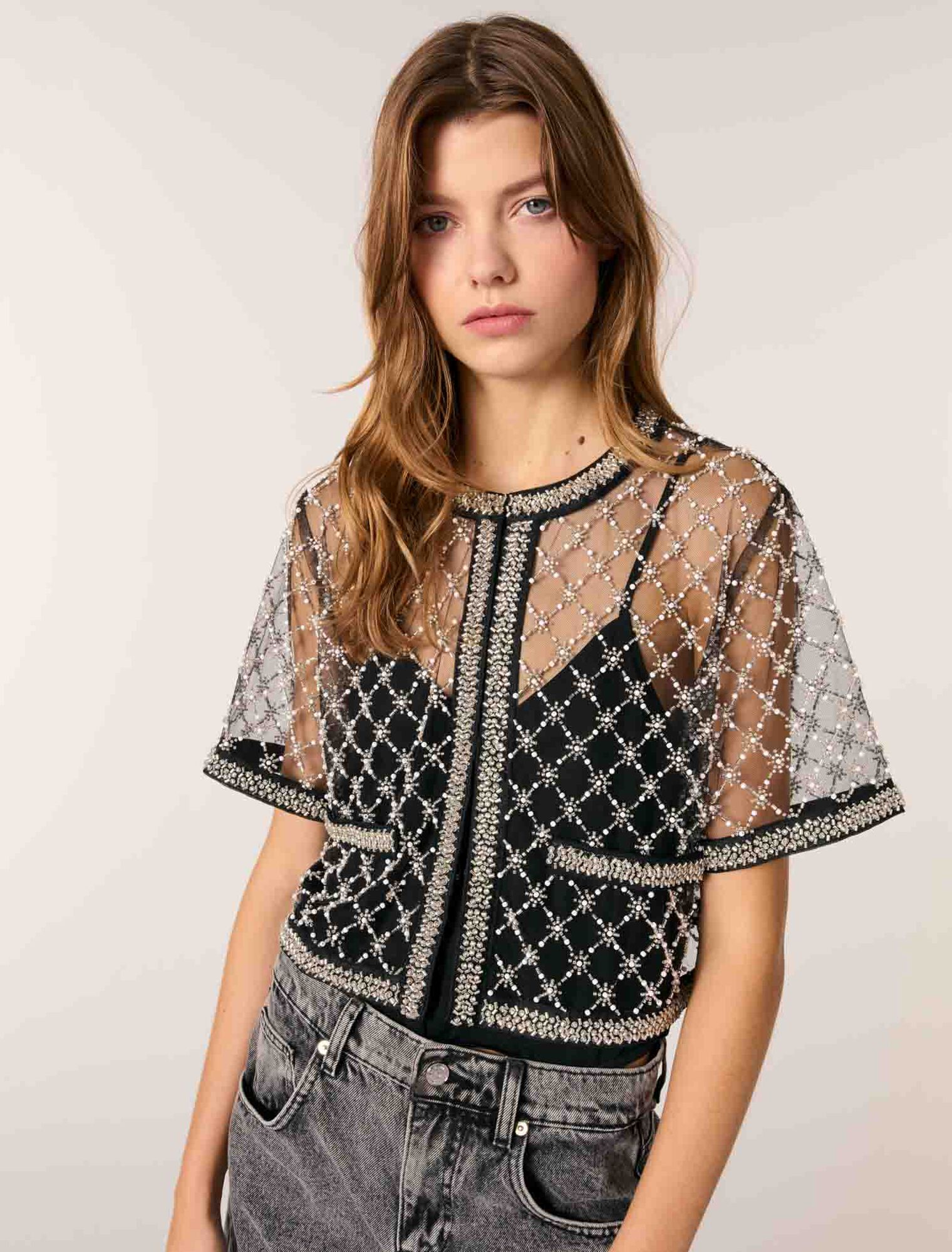 Top en tulle brodé