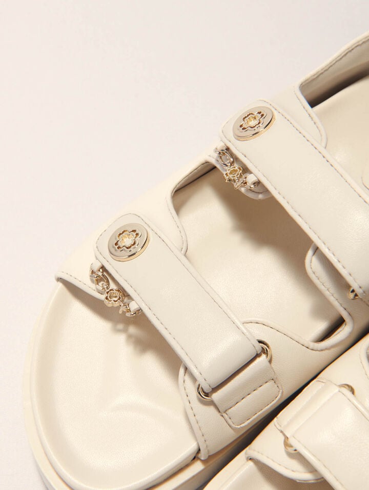 Sandales plates en cuir