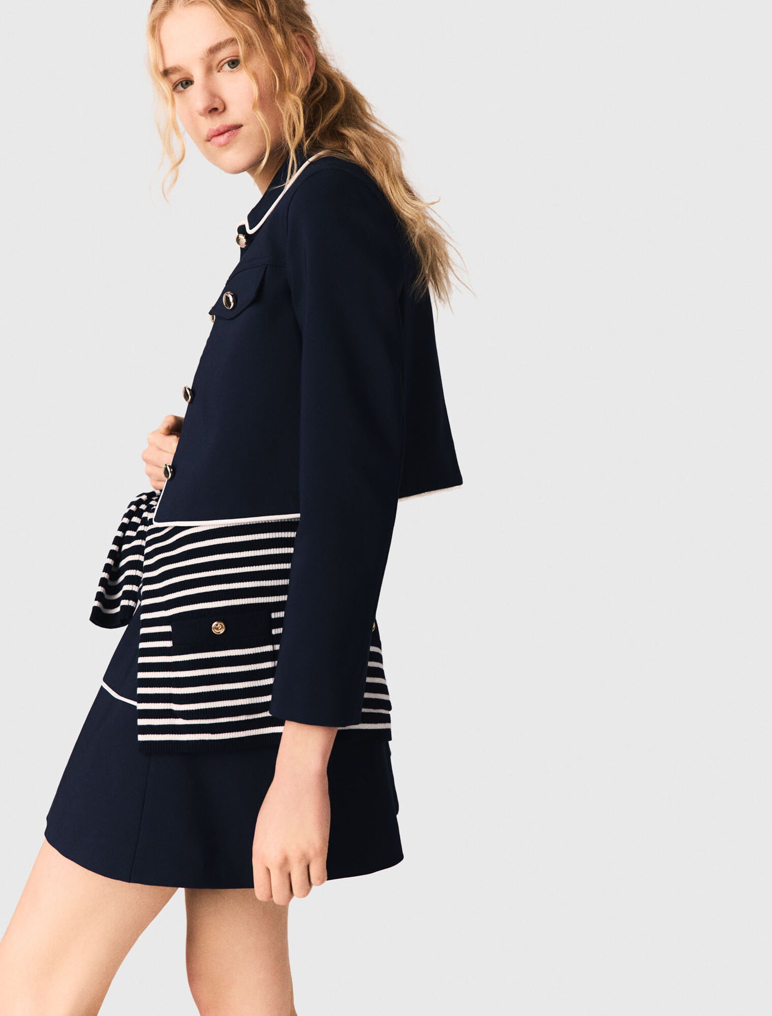 Veste courte &agrave; contours contrast&eacute;s