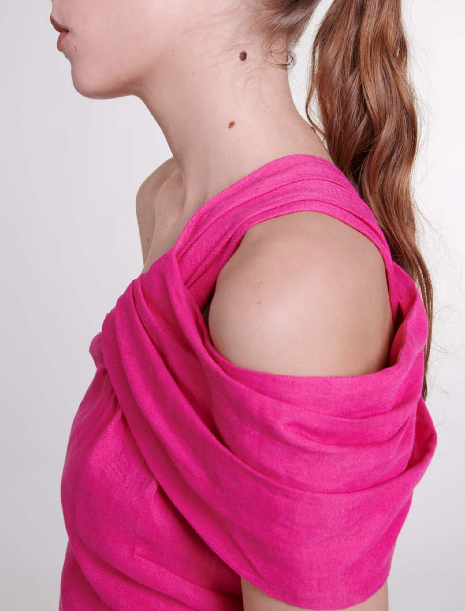 Robe en lin asymétrique