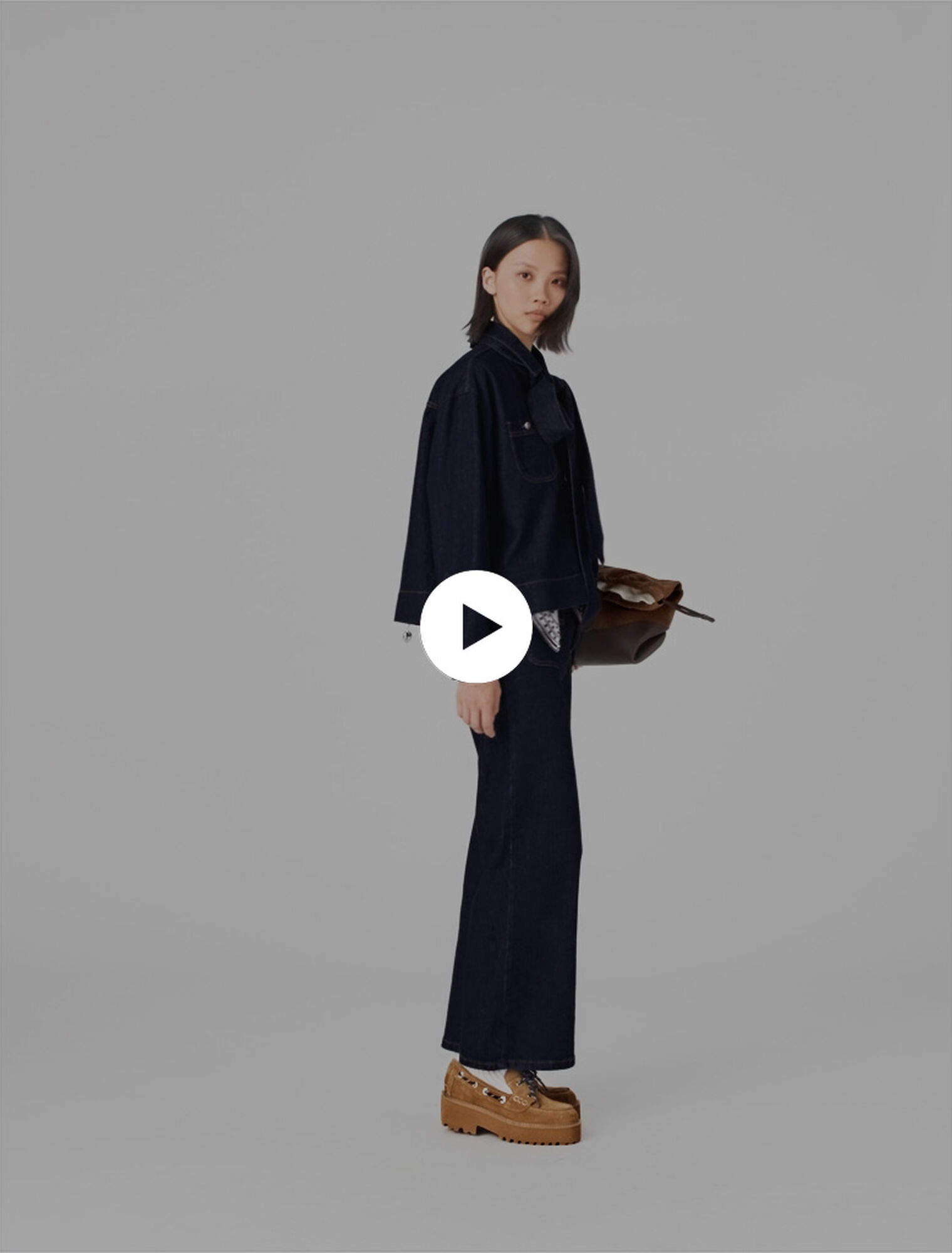 Chemise en denim avec Lavallière