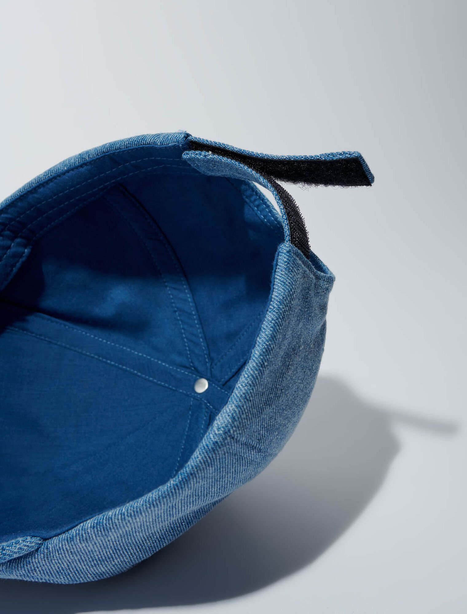 Casquette en denim à logo clover