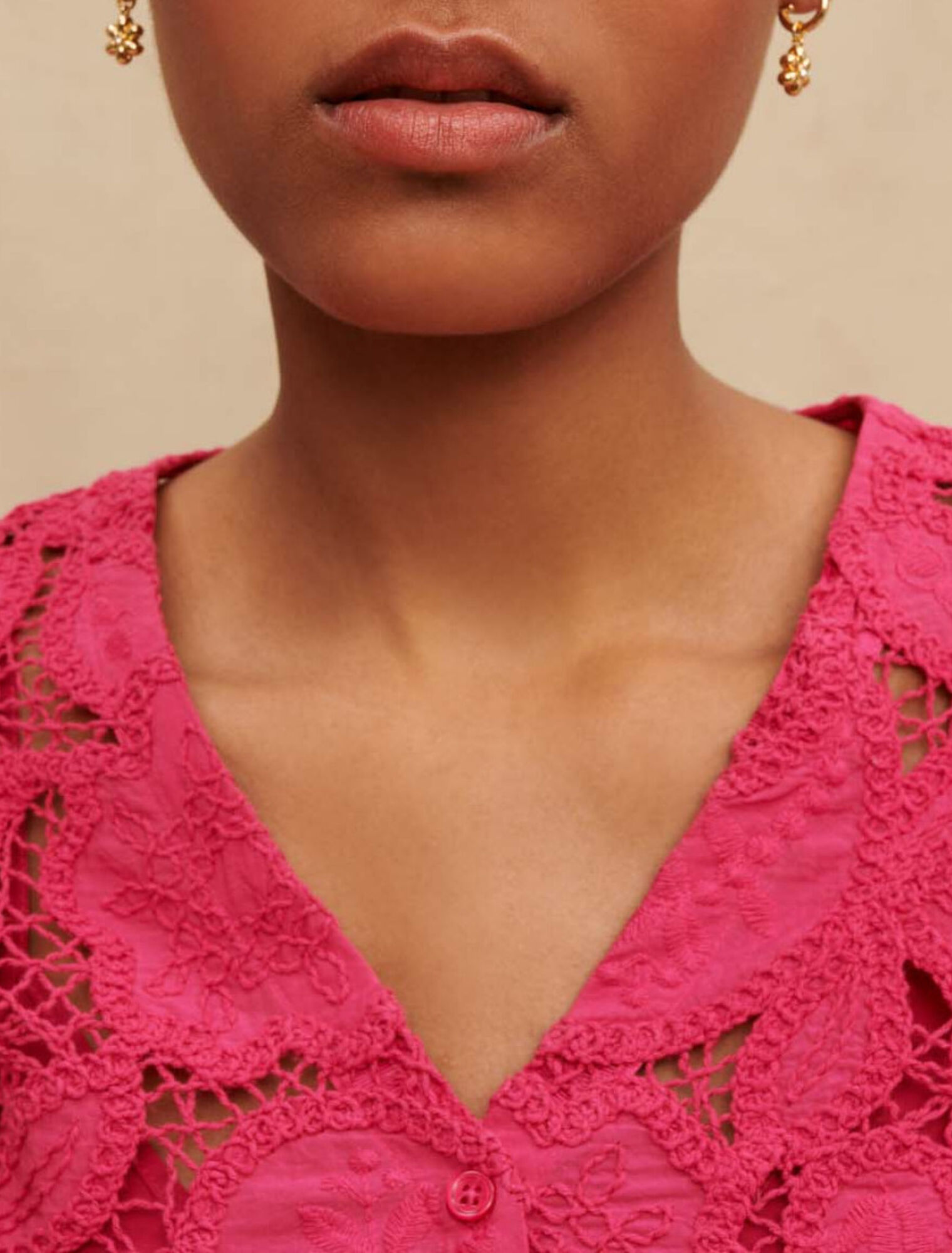 Chemise courte ajourée