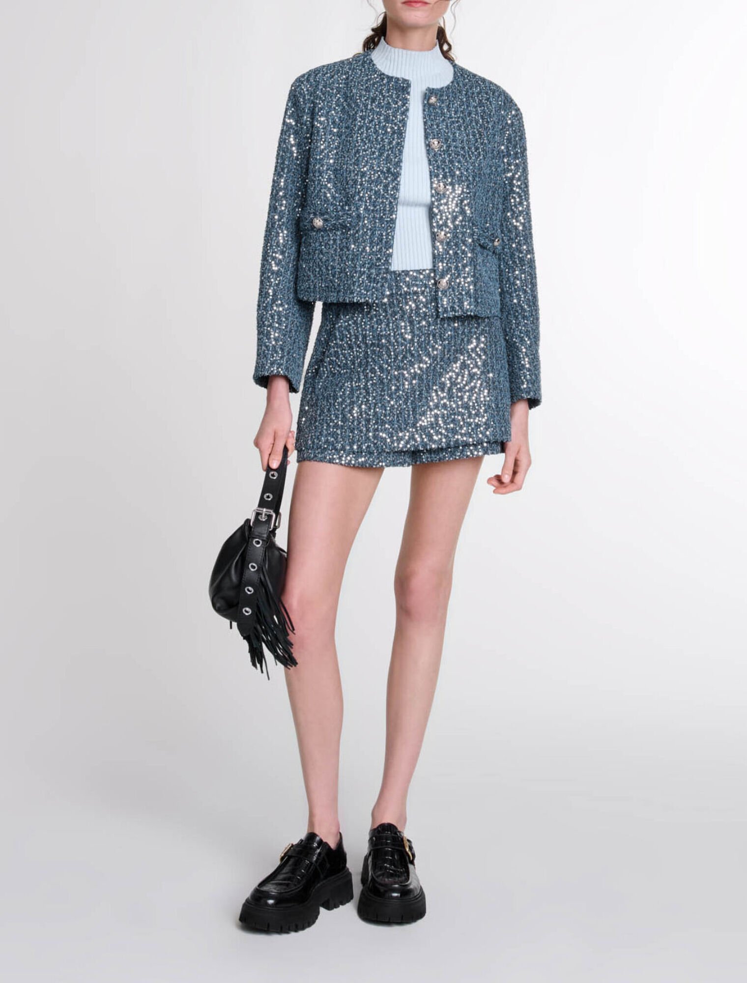 Veste en tweed orn&eacute;e de sequins
