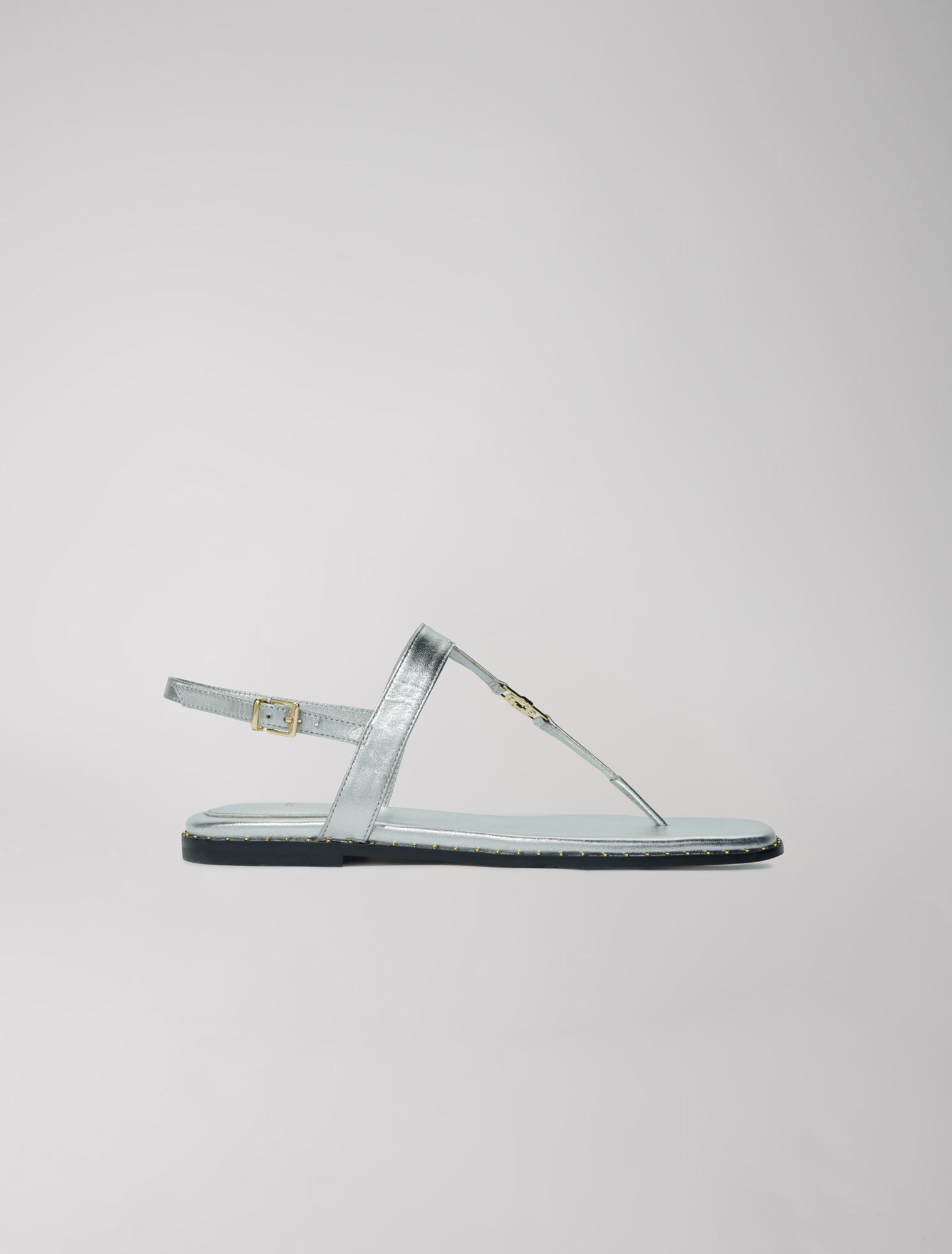 Sandales à brides argentées en cuir