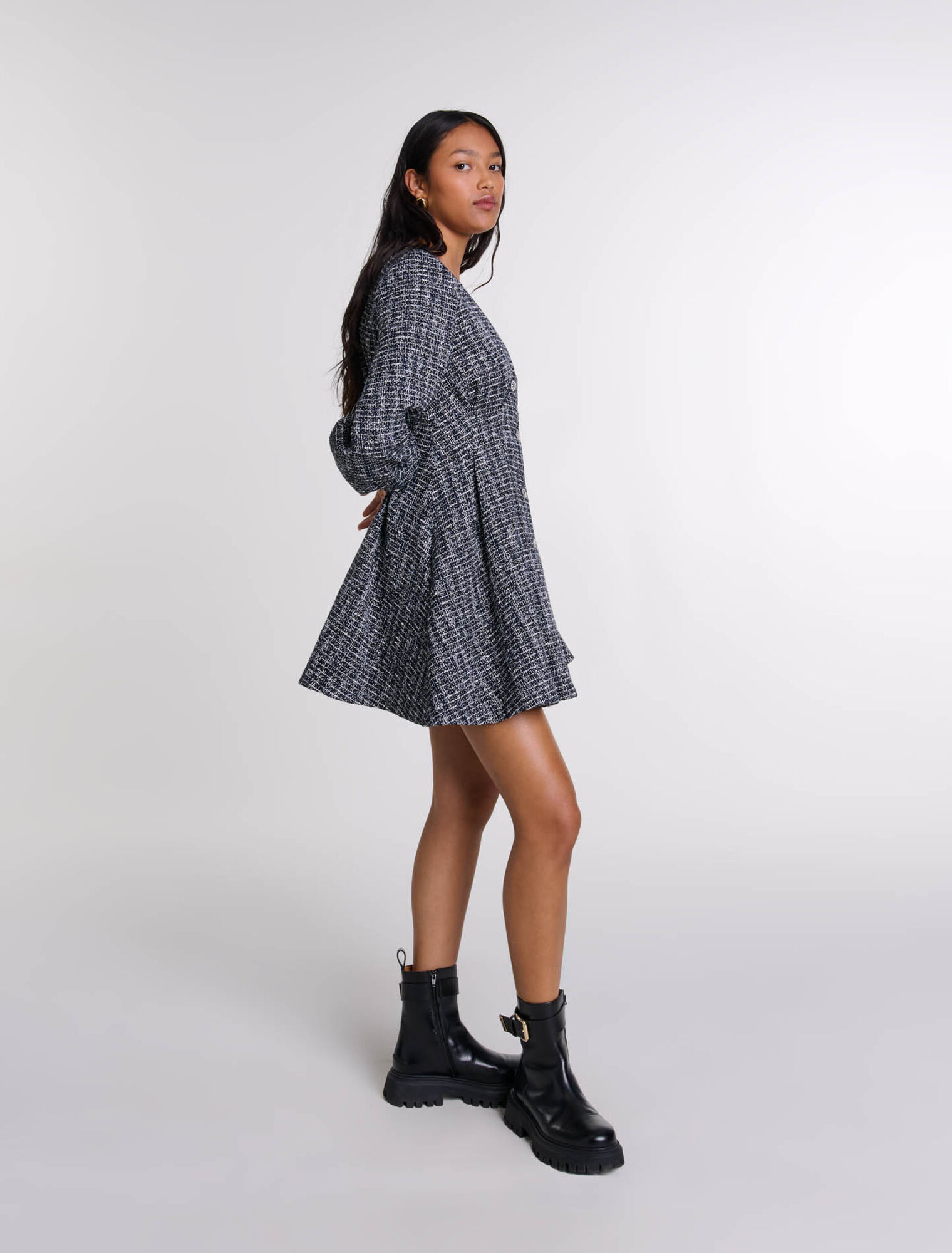 Robe courte en tweed