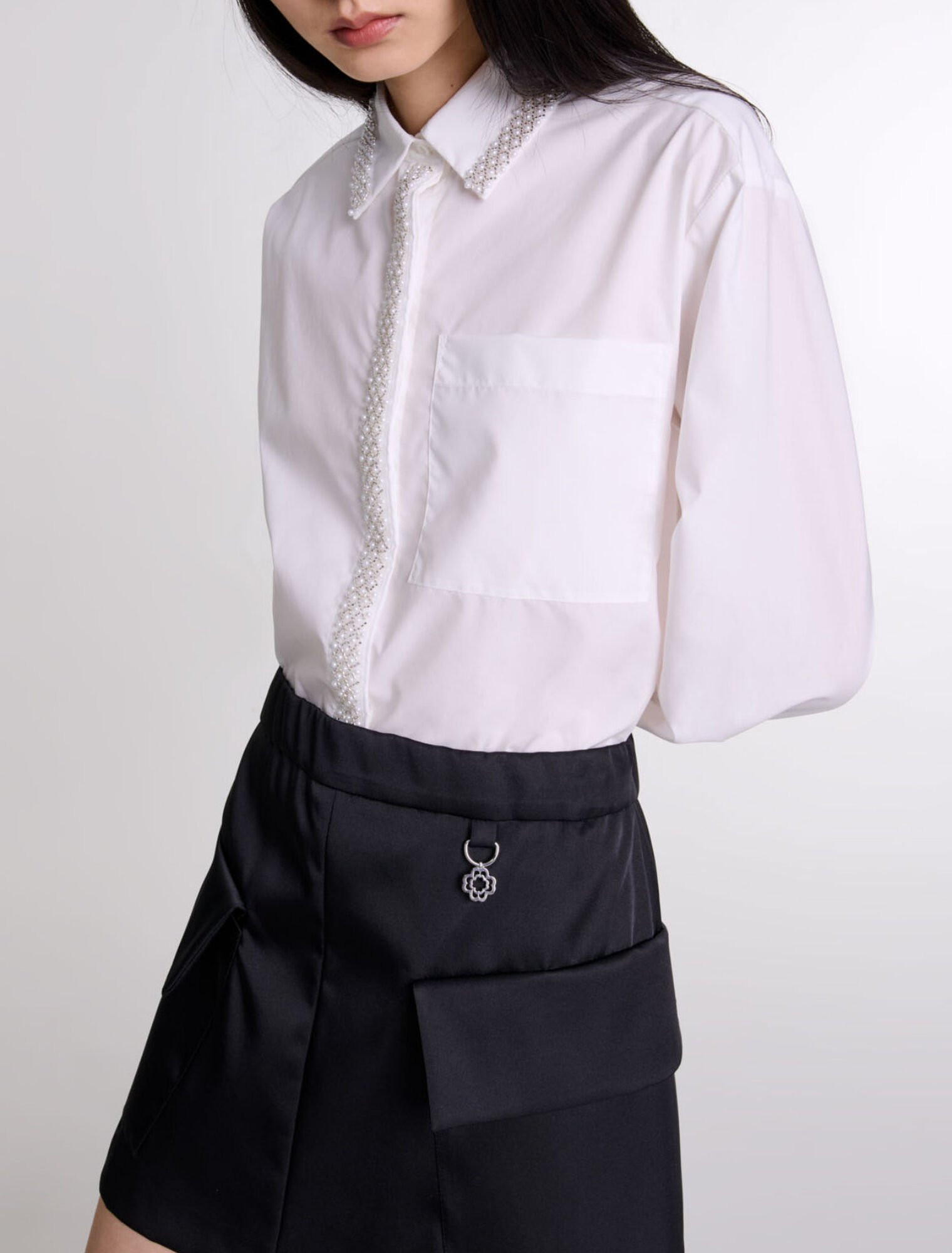 Jupe courte en satin