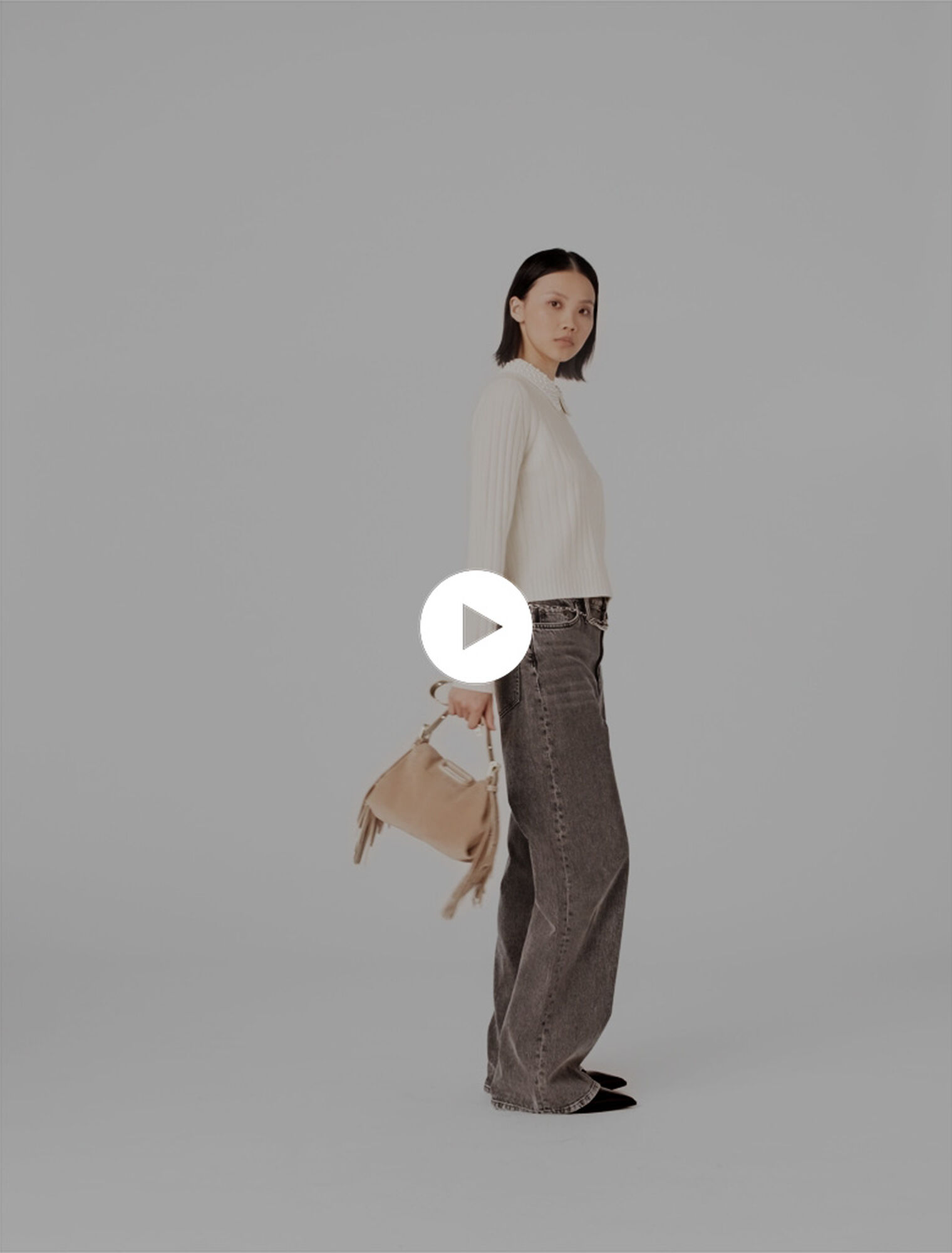 Pull cotel&eacute; avec col perl&eacute;