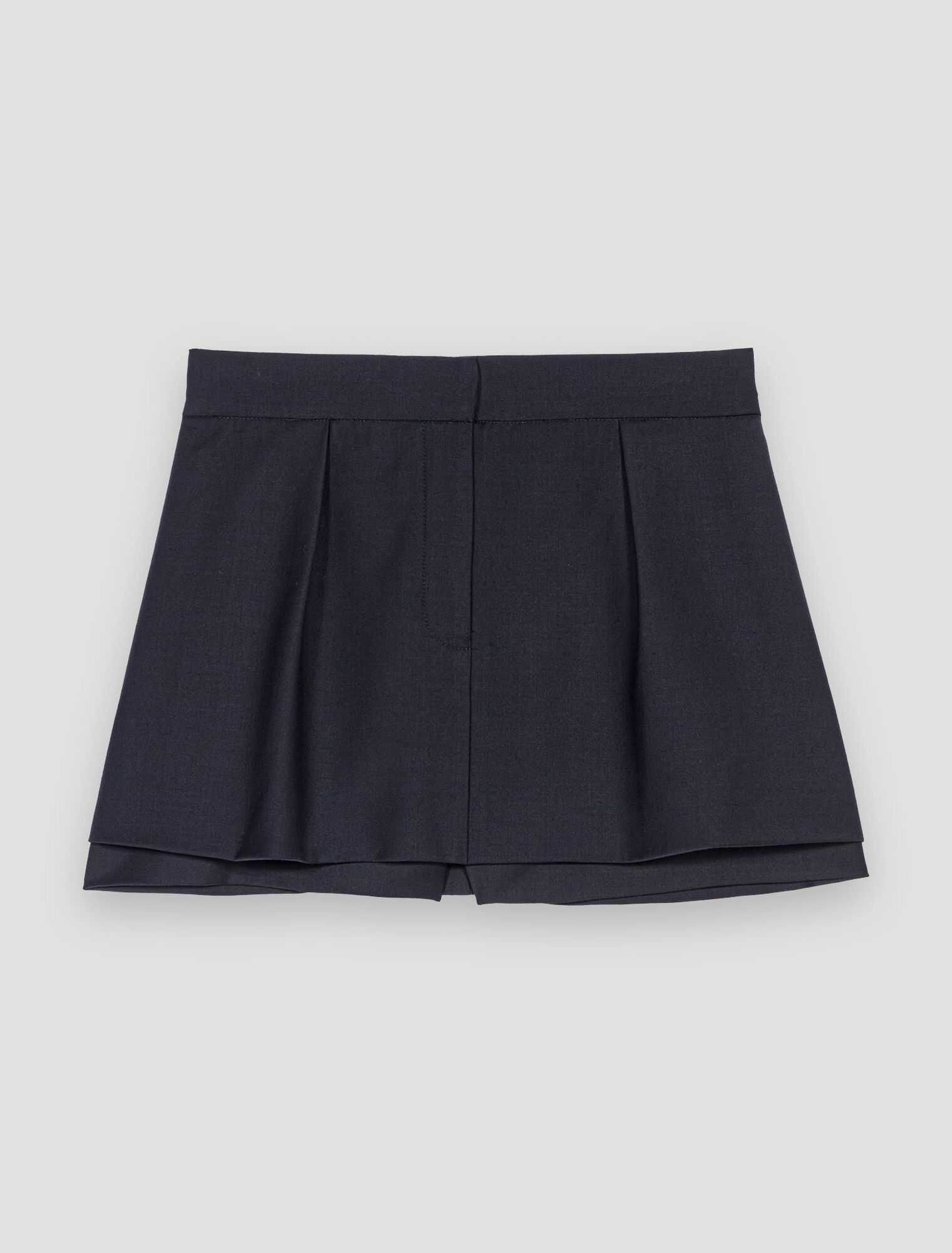 Short trompe l'œil