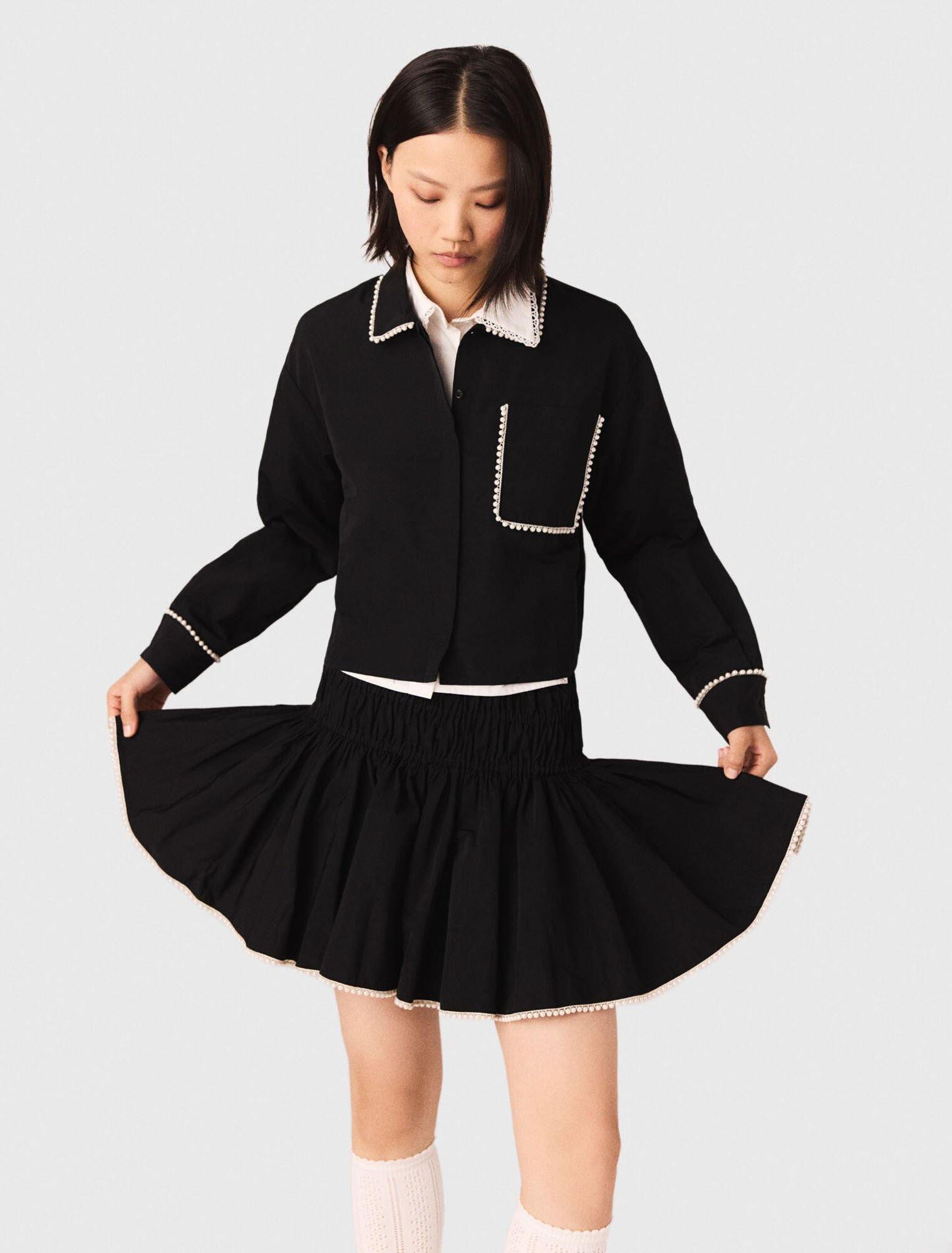 Jupe en taffetas et détails perles