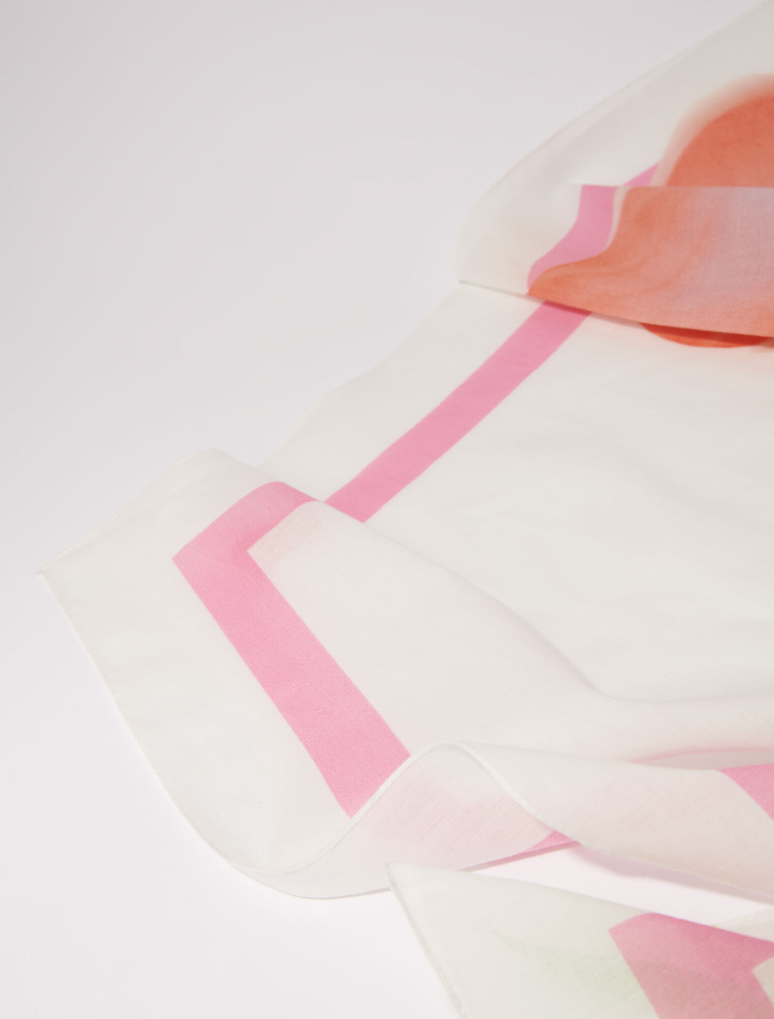 Pareo en coton imprimé fleur