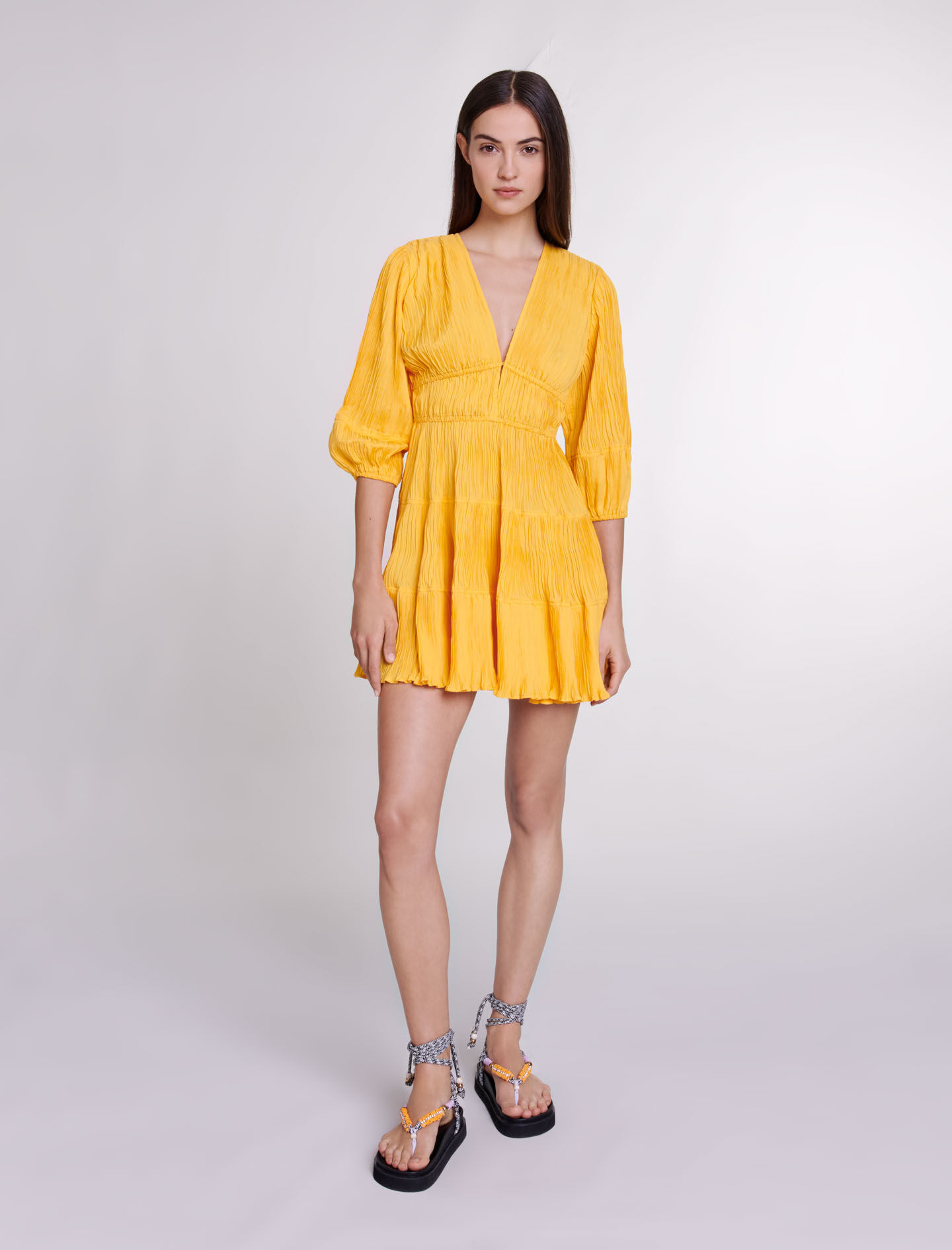 Robe courte froncee