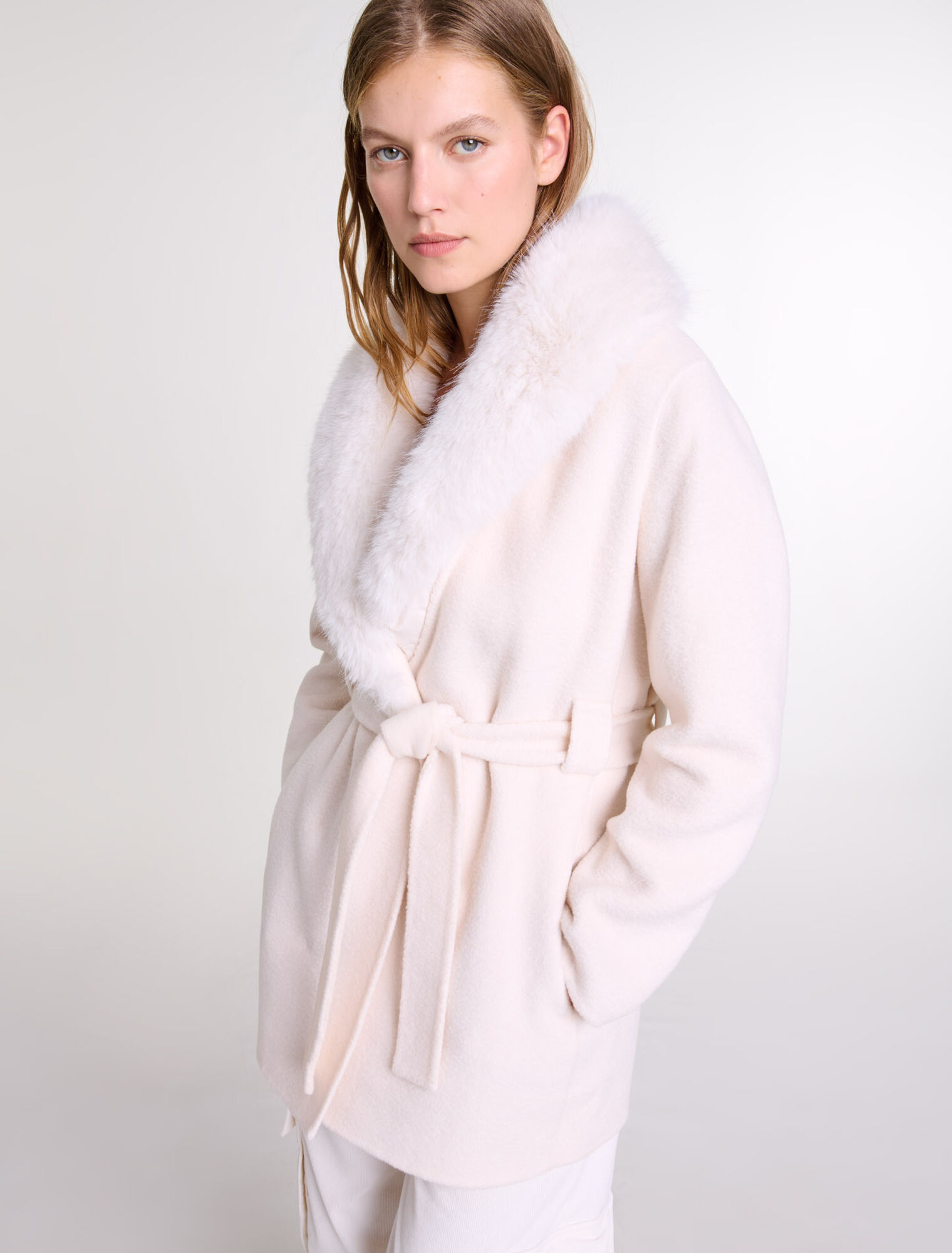 Manteau long en fausse fourrure