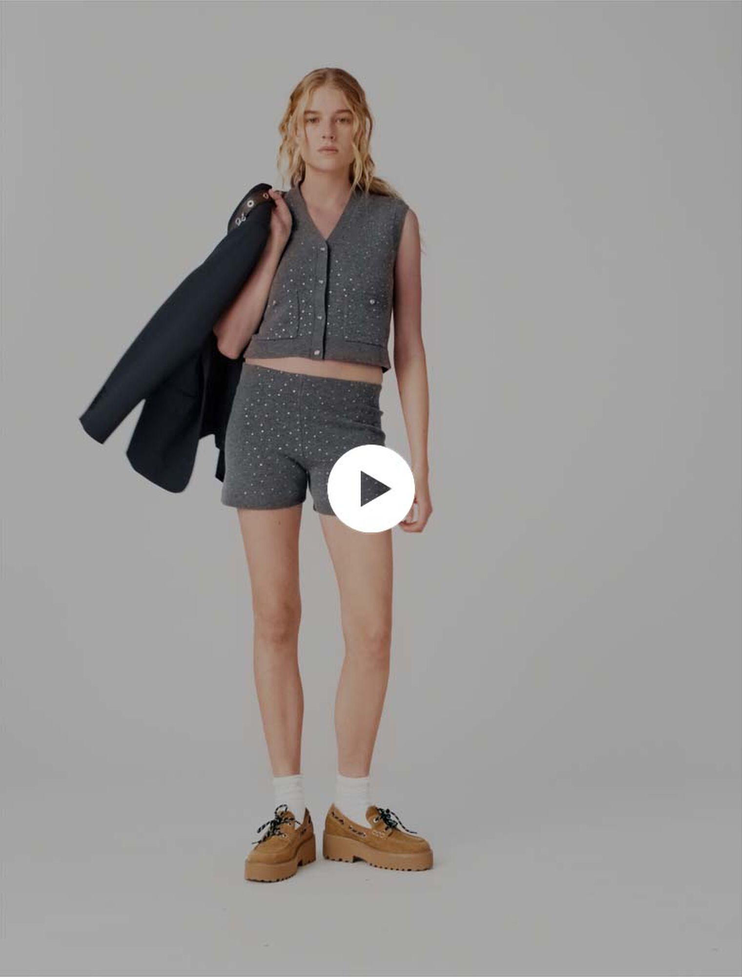 Short en maille &agrave; strass