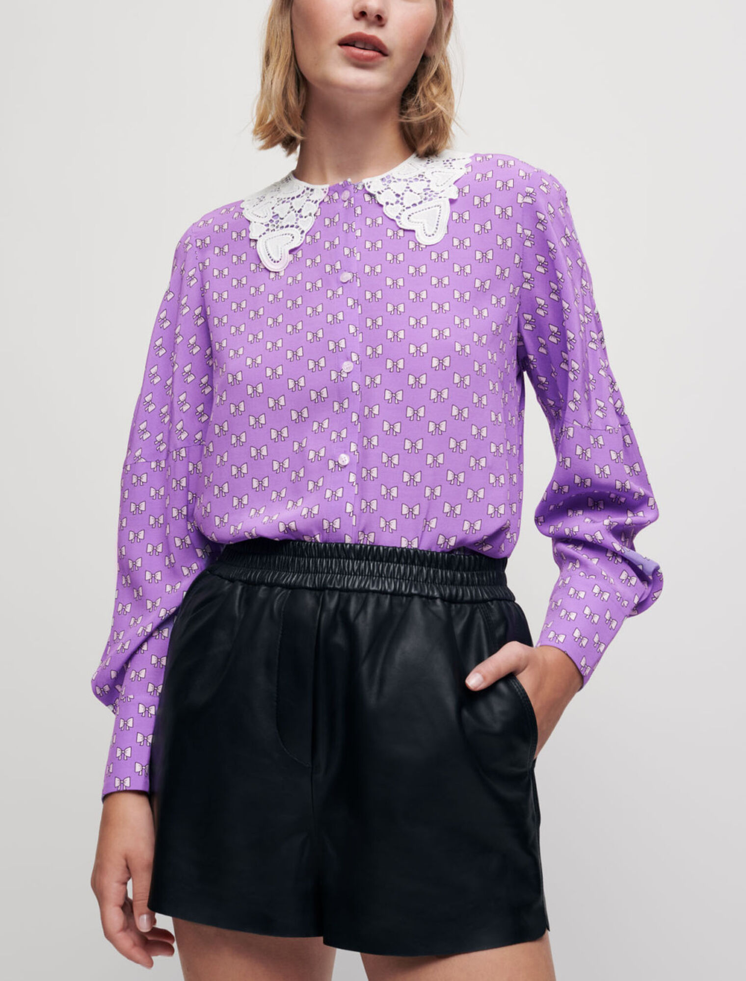 Chemise imprimé nœuds et col en guipure