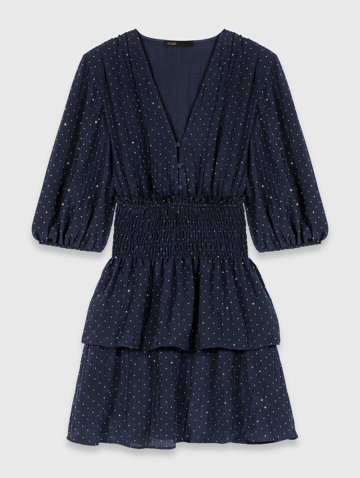 Robe &agrave; volants et strass