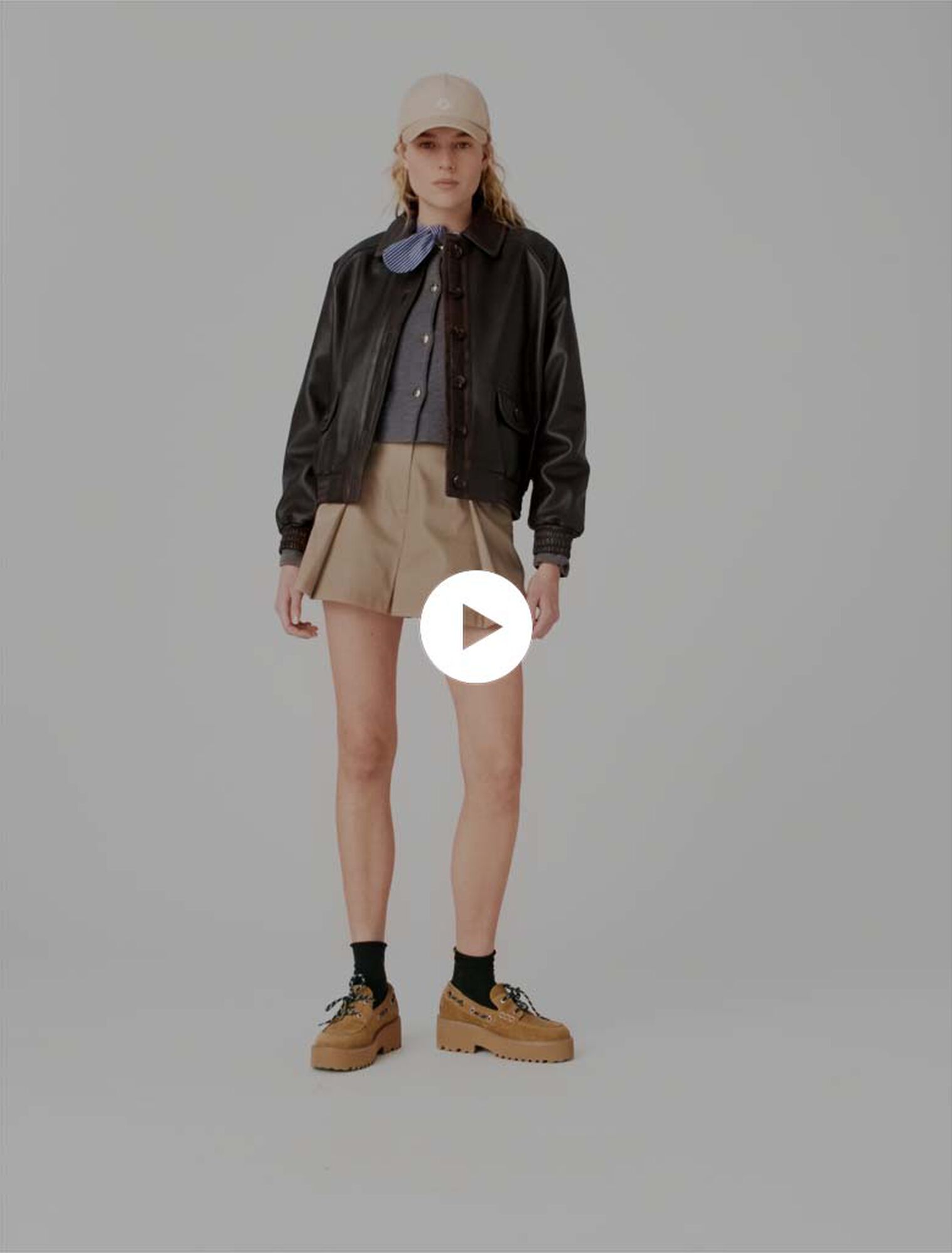 Blouson court en cuir