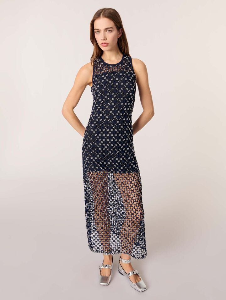 Robe longue en crochet avec perles