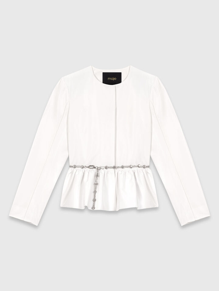 Veste courte et ceinture bijoux